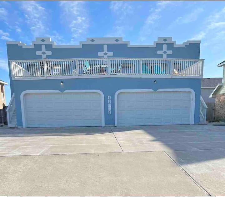 New Listing! Relaxing Getaway Close To The Beach! - Corpus Christi, TX
