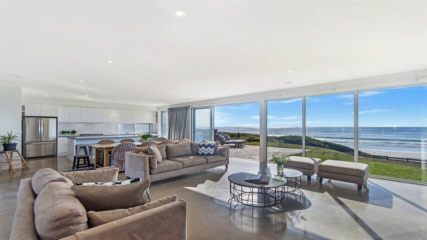 Saltwater Lodge gallery image 2