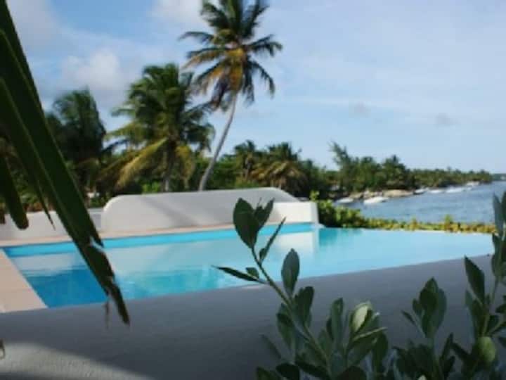 Anse de SteAnne locations de vacances et logements Guadeloupe Airbnb