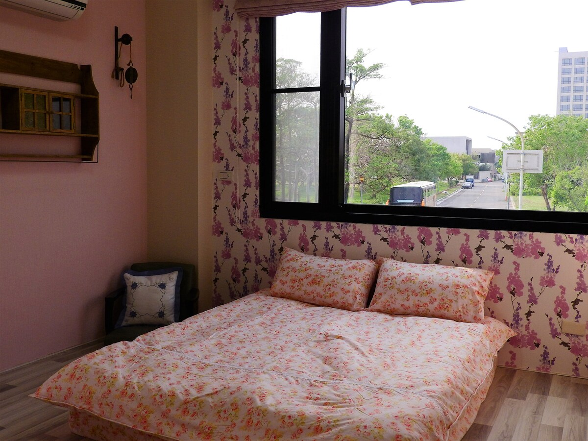 2G tweepersoonskamer op de 1e etage