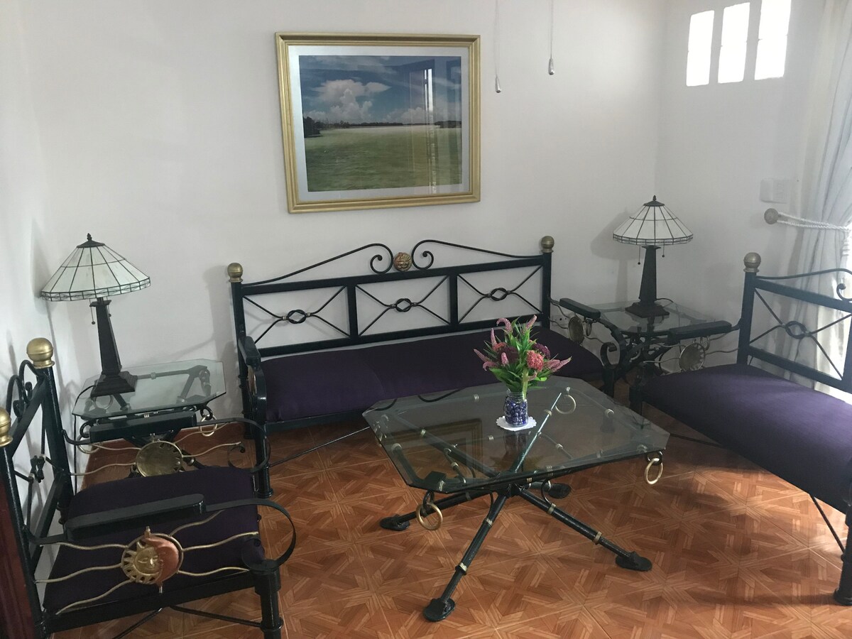 Anuncio de Airbnb popular: A Two Bedroom Apartment - Ground Floor Cancun en Supermanzana 1