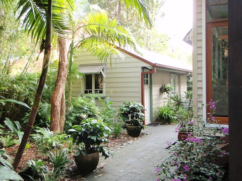 Lilli Pilli Private Room with ensuite