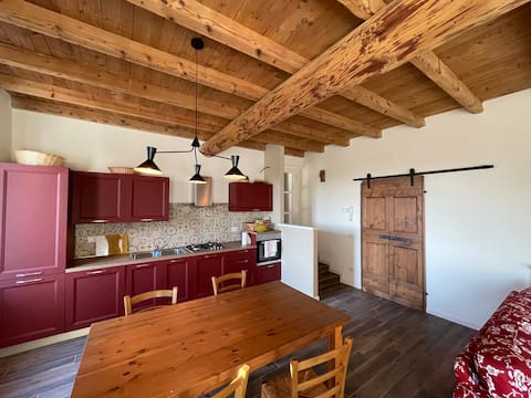 Cascina Lombarda la Barchessa – The Upper Floor