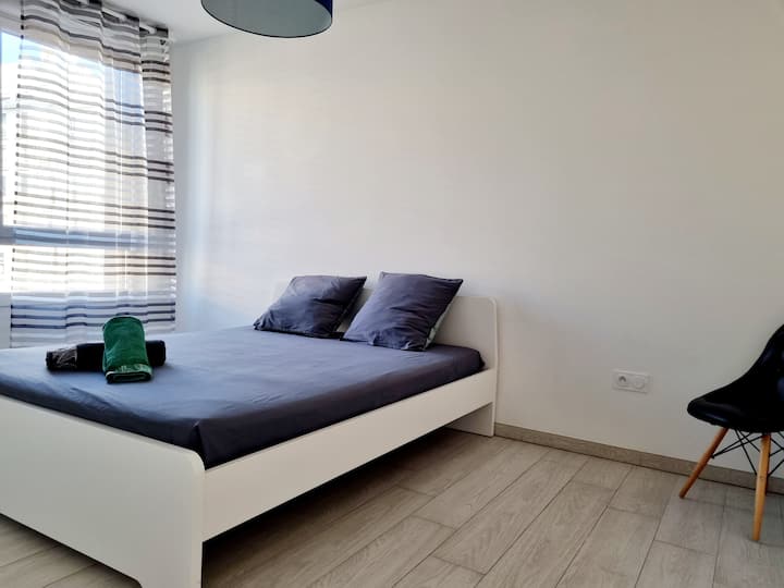 Dhomë gjumi 2