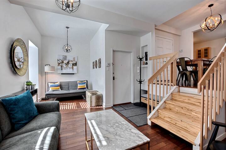 Large 5BDR Loft Downtown w/ Private Rooftop Deck gallery image 5