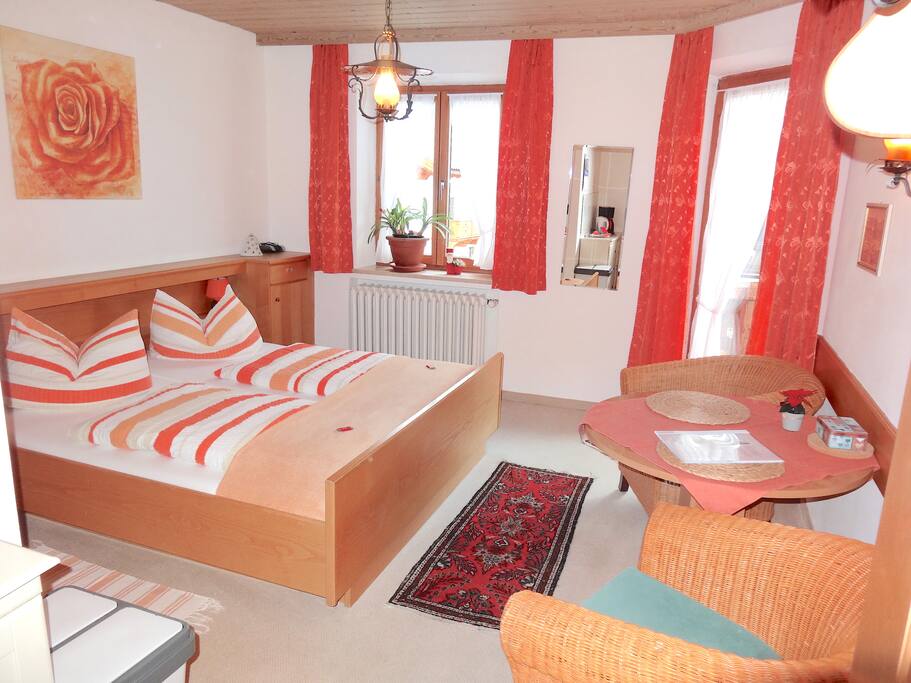 Zimmer mit 40 Zoll TV