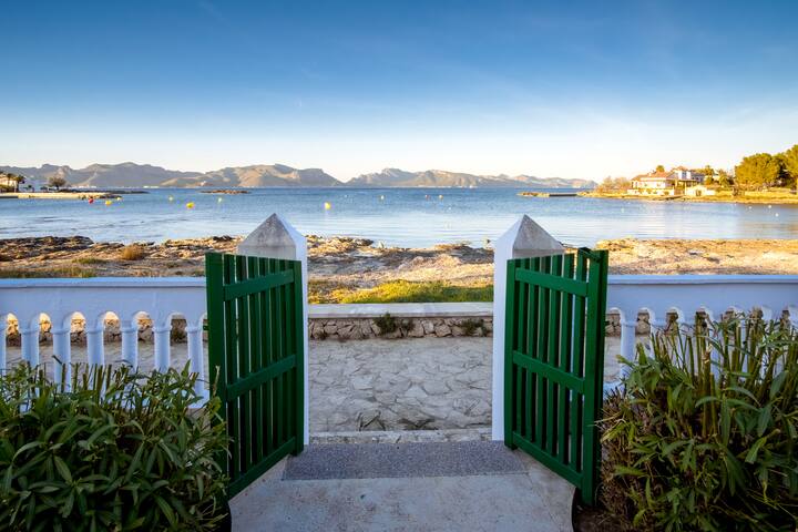 Villa Ca’n Verd en primera línea de mar