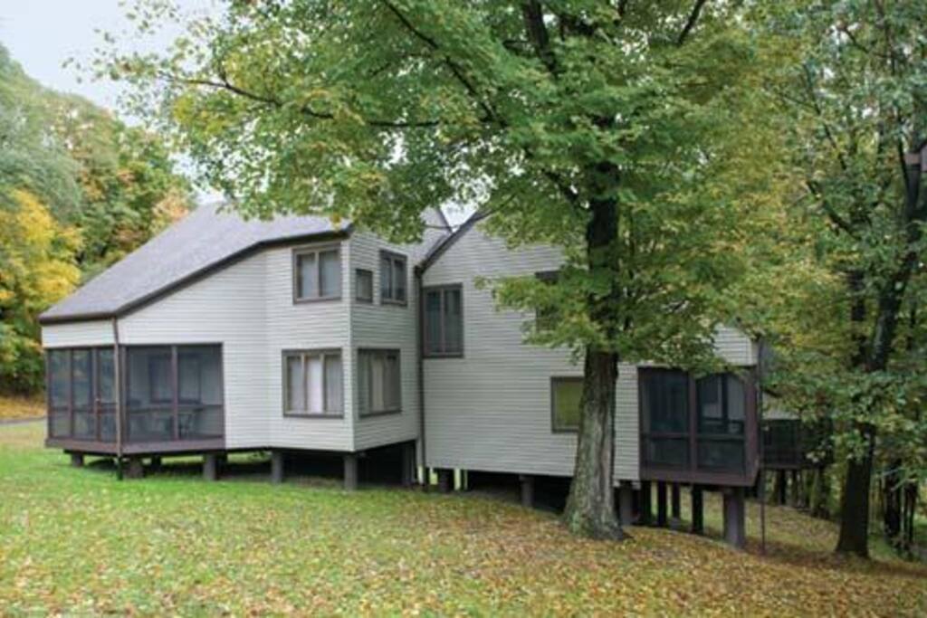 Outside of Ridge Top (screened in Porches)