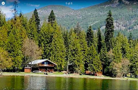 Bull Lake Chalet