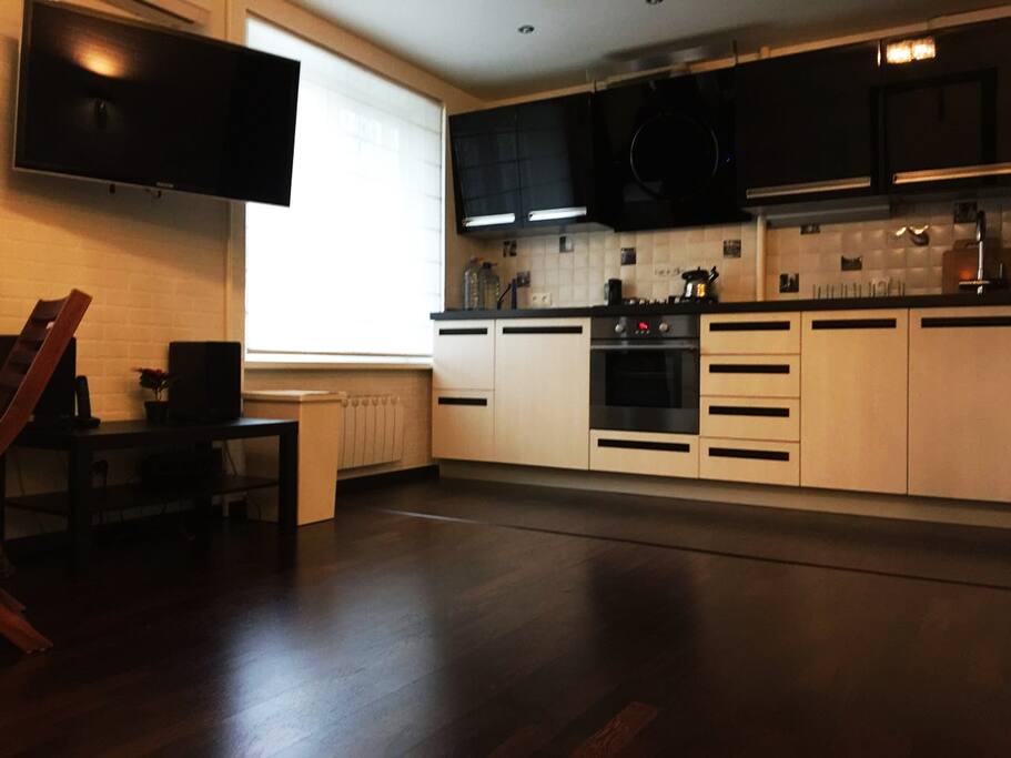 Kitchen - =Living room