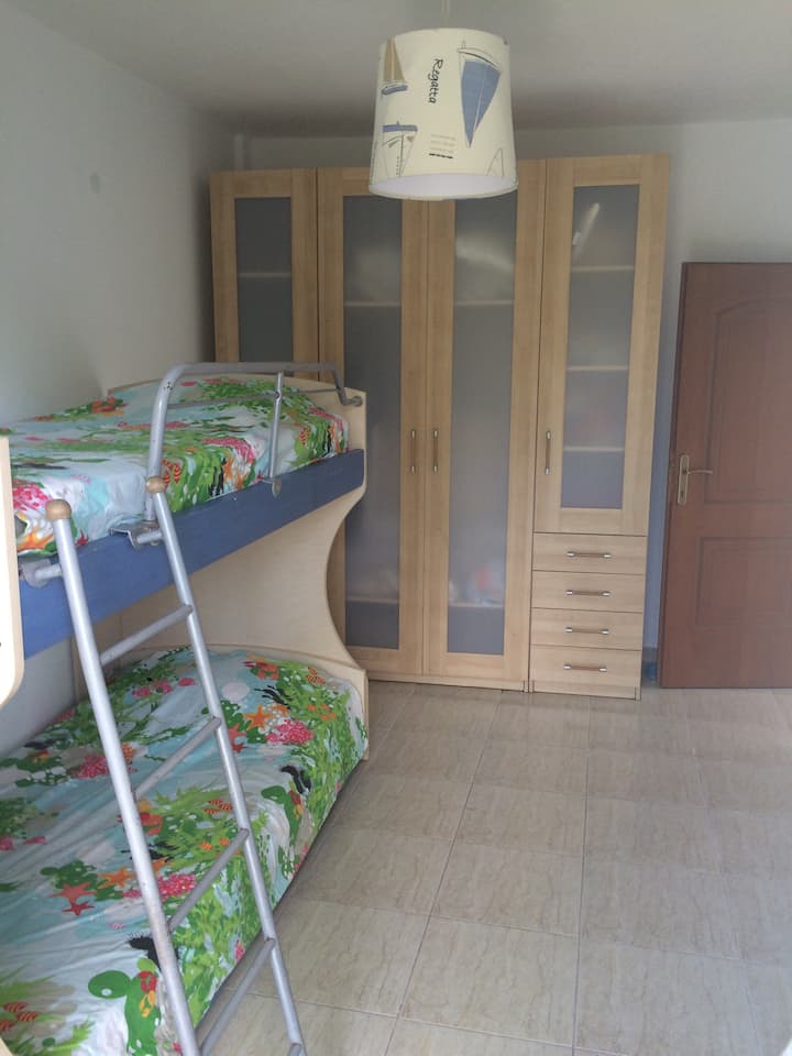 детска соба на првиот кат