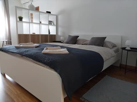 M&M Apartment