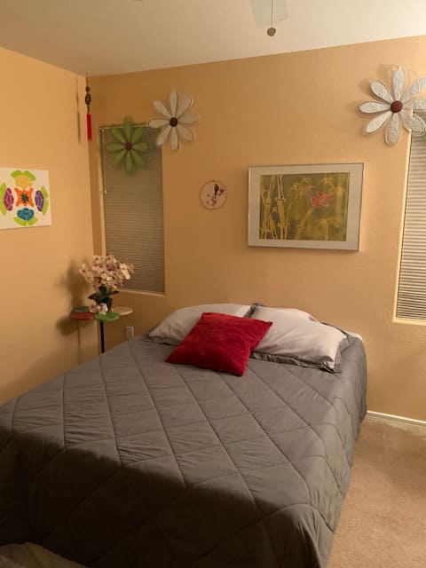 Im with the peaceful home away from home