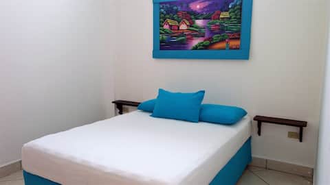 APARTAMENTO CON UNA HAB EN LA PLAYA-2PAX