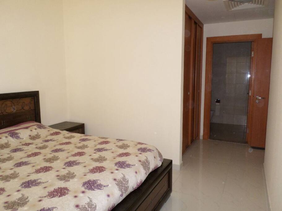 Aisle to bathroom