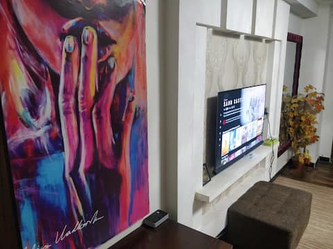 HIP Studio"The Love of Isloo"+Wifi+Netflix+SmartTv