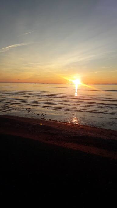 Vid kvällspromenad till stranden.