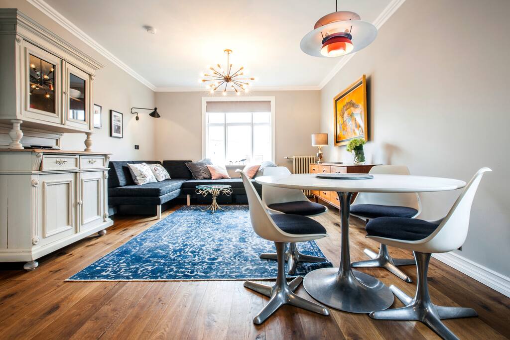 Open plan kitchen / living room