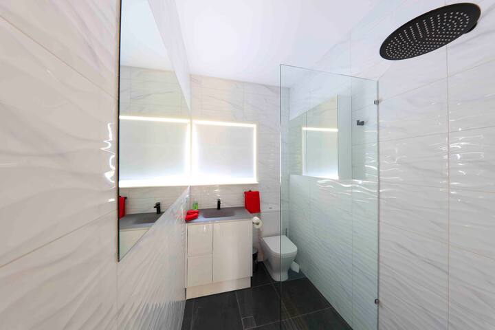 Luxury home with everything you could want gallery image 3