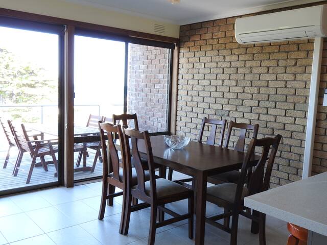 Relaxed Ocean View – Ideal family retreat gallery image 5