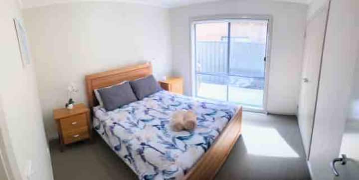 Jedna zo spální na prízemí 