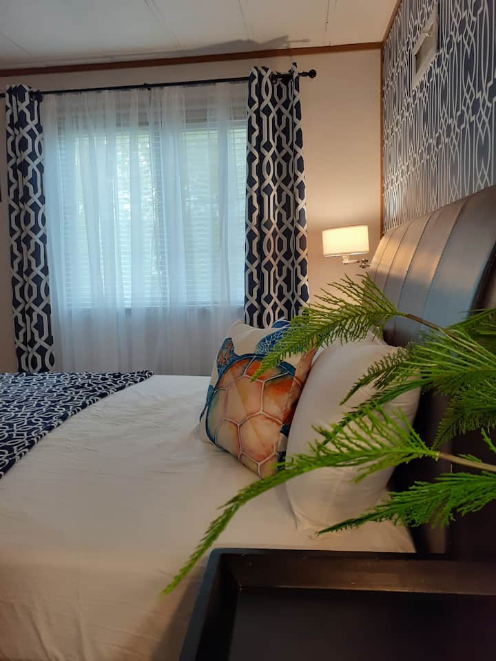 Maple Creek Vacation Rentals & Homes Saskatchewan, Canada Airbnb