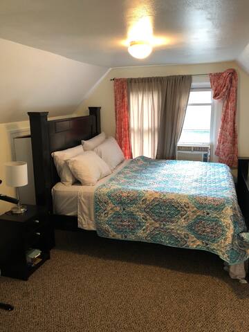 2 Bedrooms, kitchen and Bathroom. No Living Room