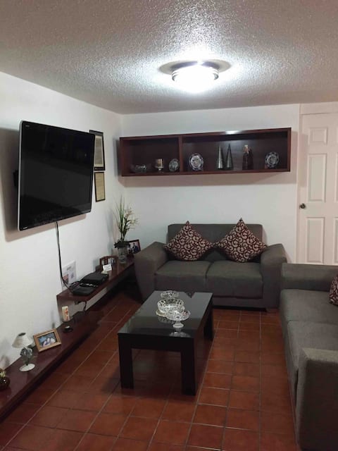 Popular Airbnb listing: Nice apartment on División del Norte in Benito Juárez