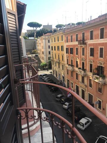 SPARTACUS INN – CONFORTABLE AND BRIGHT APARTMENT