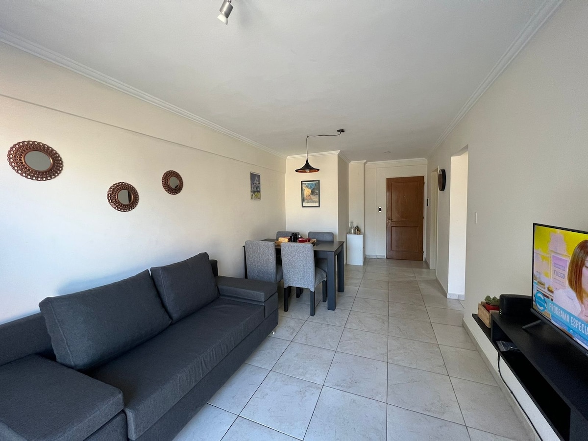 Popular Airbnb listing: La Plata apartment. in La Plata