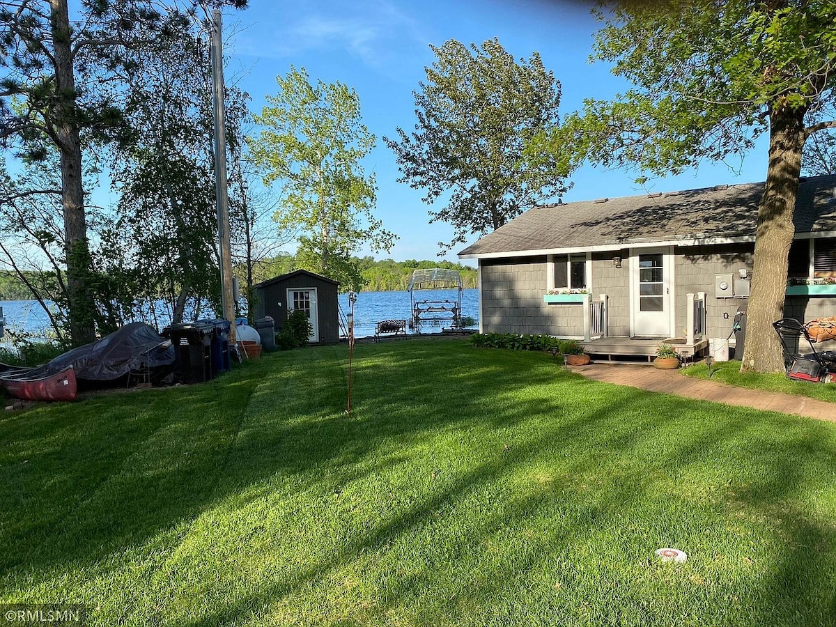 Waterfront Cabin on Beautiful Lake Shamineau Cabins for Rent in Motley, Minnesota, United