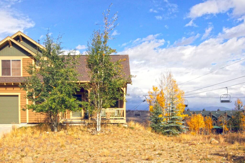 House on the ski lift with stunning views! Cabins for Rent in Granby