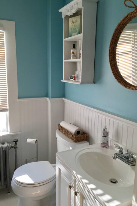 Upstairs bathroom