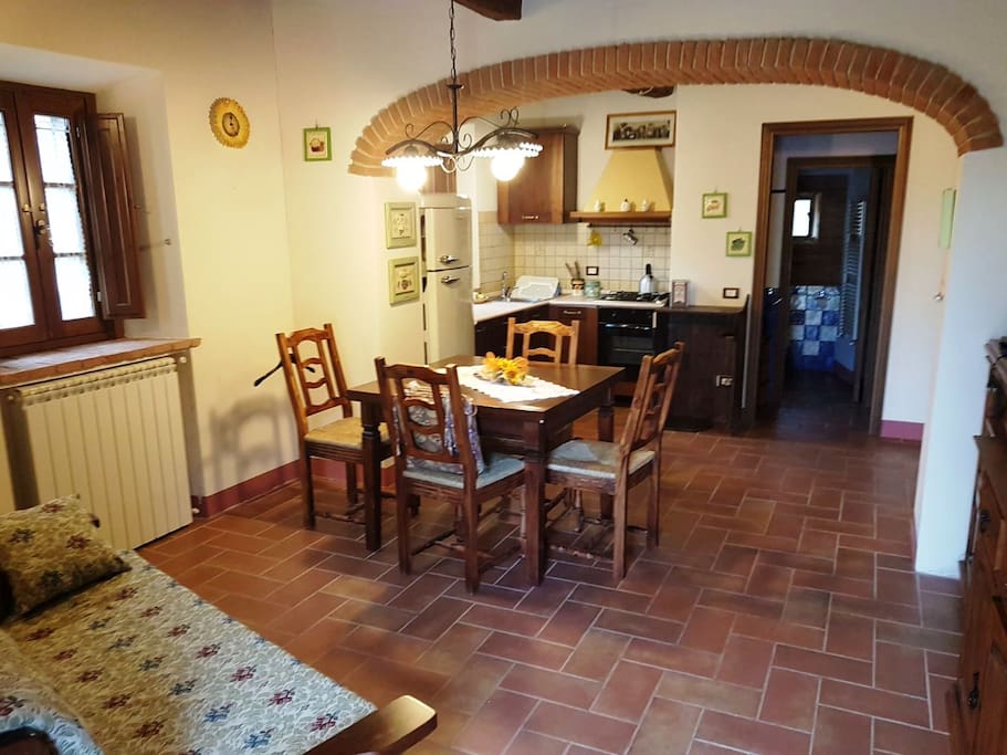 Vista 2 - Soggiorno/Cucina