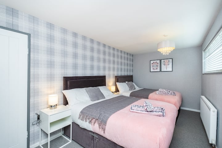 Camera da letto 1 - 2 letti matrimoniali 