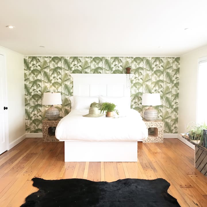 Your own Master suite is on your own private floor :) with ensuite
