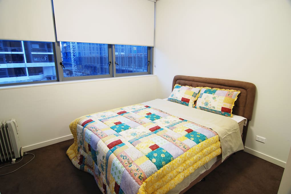 We have two types of 1 bedroom apartment. This photo may differ from the actual.