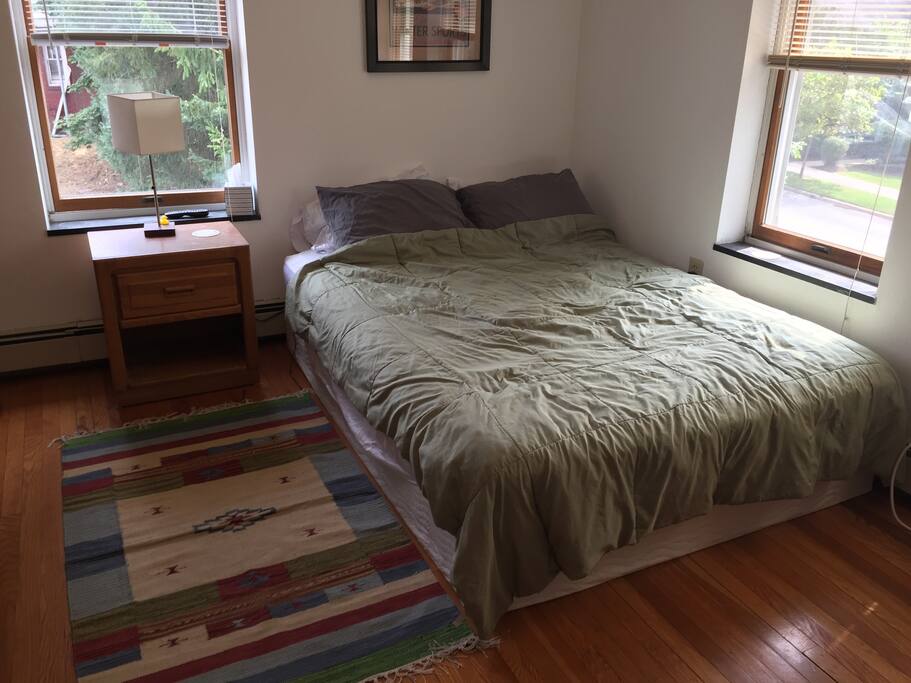 Bedroom with Queen Bed