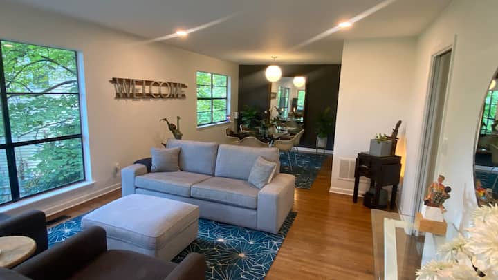 მისაღები ოთახი 1