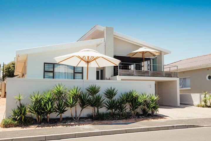 Beach House in Melkbosstrand
