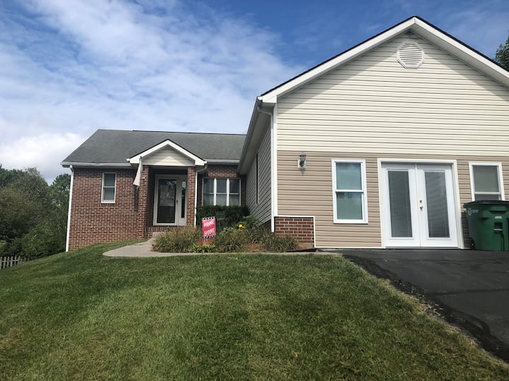 My home is your home! Houses for Rent in Christiansburg, Virginia