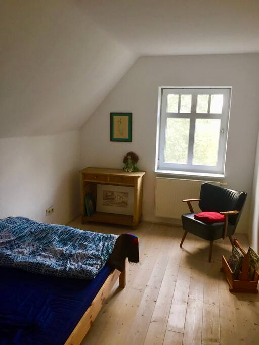 Kleines Zimmer (1 Bett 120x200)