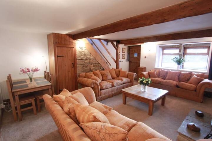 Airbnb Trawden Holiday Rentals Places To Stay England