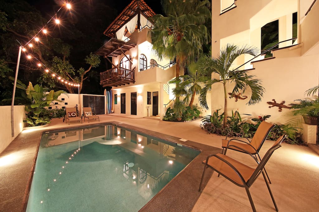 10ft. x 20 ft. heated saltwater pool with built in benches and shallow end