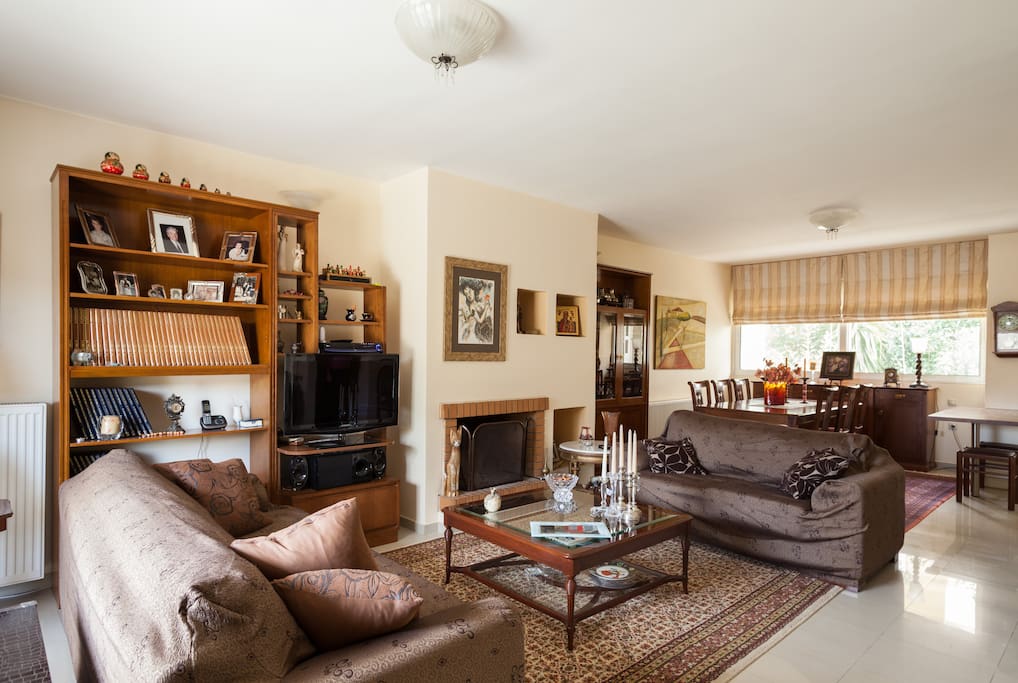Elegant living room - 1st Floor Level