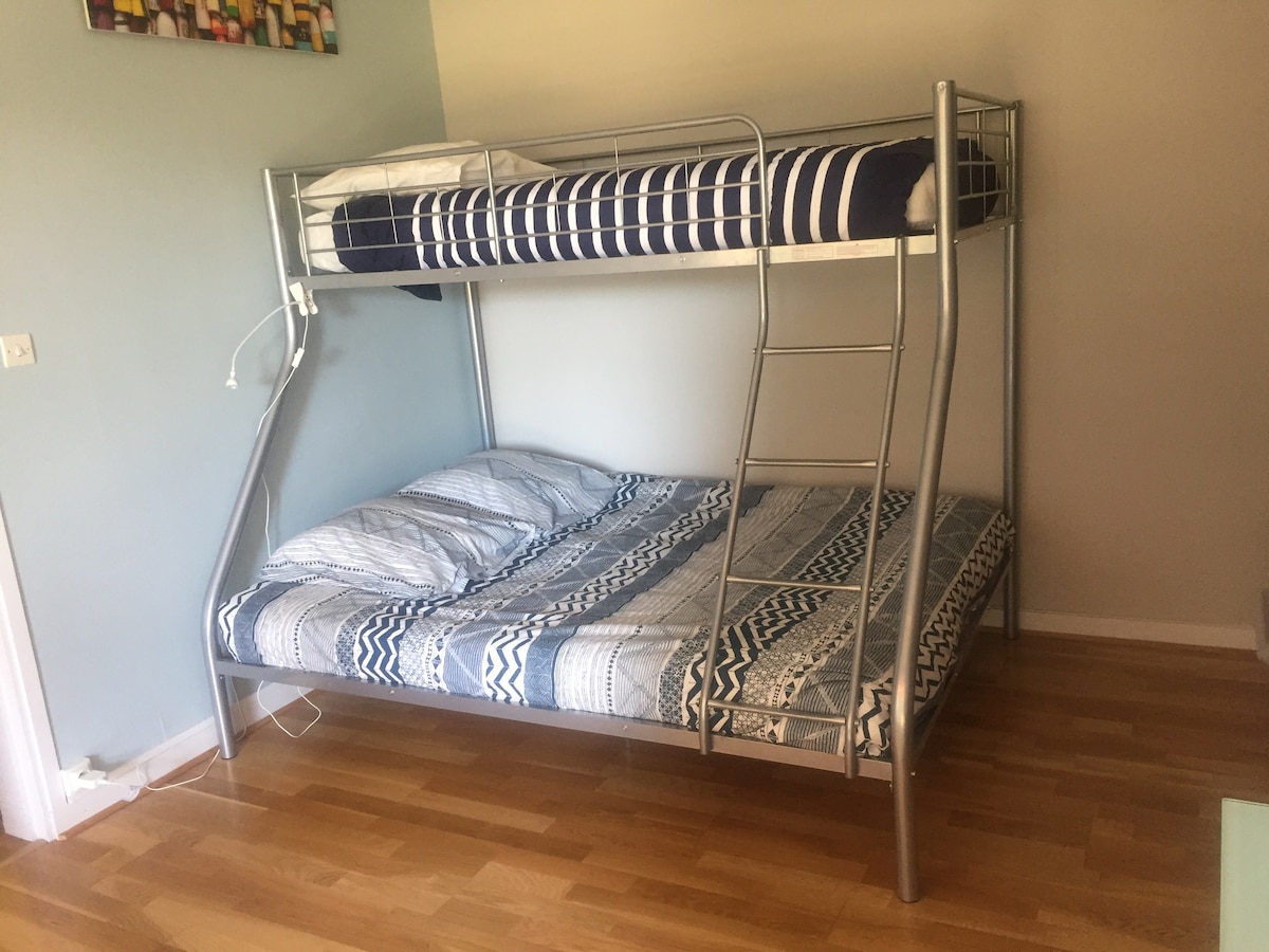 საძინებელი 2