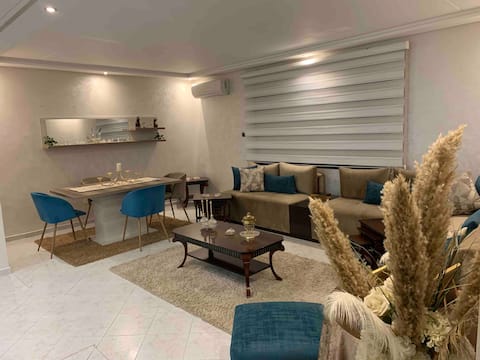 Deluxe modern apartment
