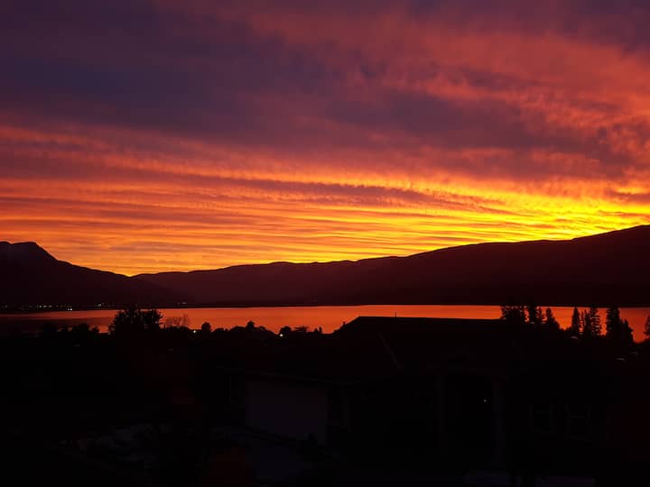 Raven’s Rest in the sunny Shuswap
