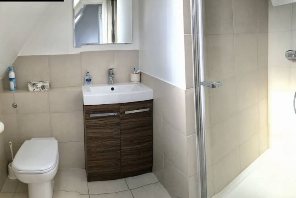 En Suite Bathroom