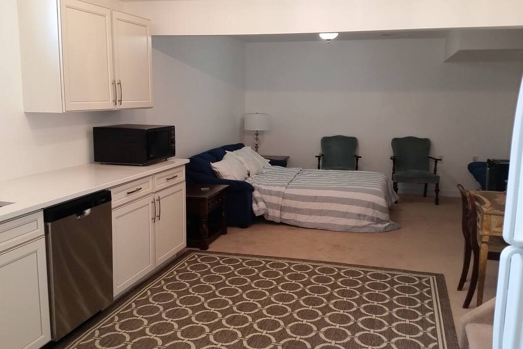Pull out sofa bed